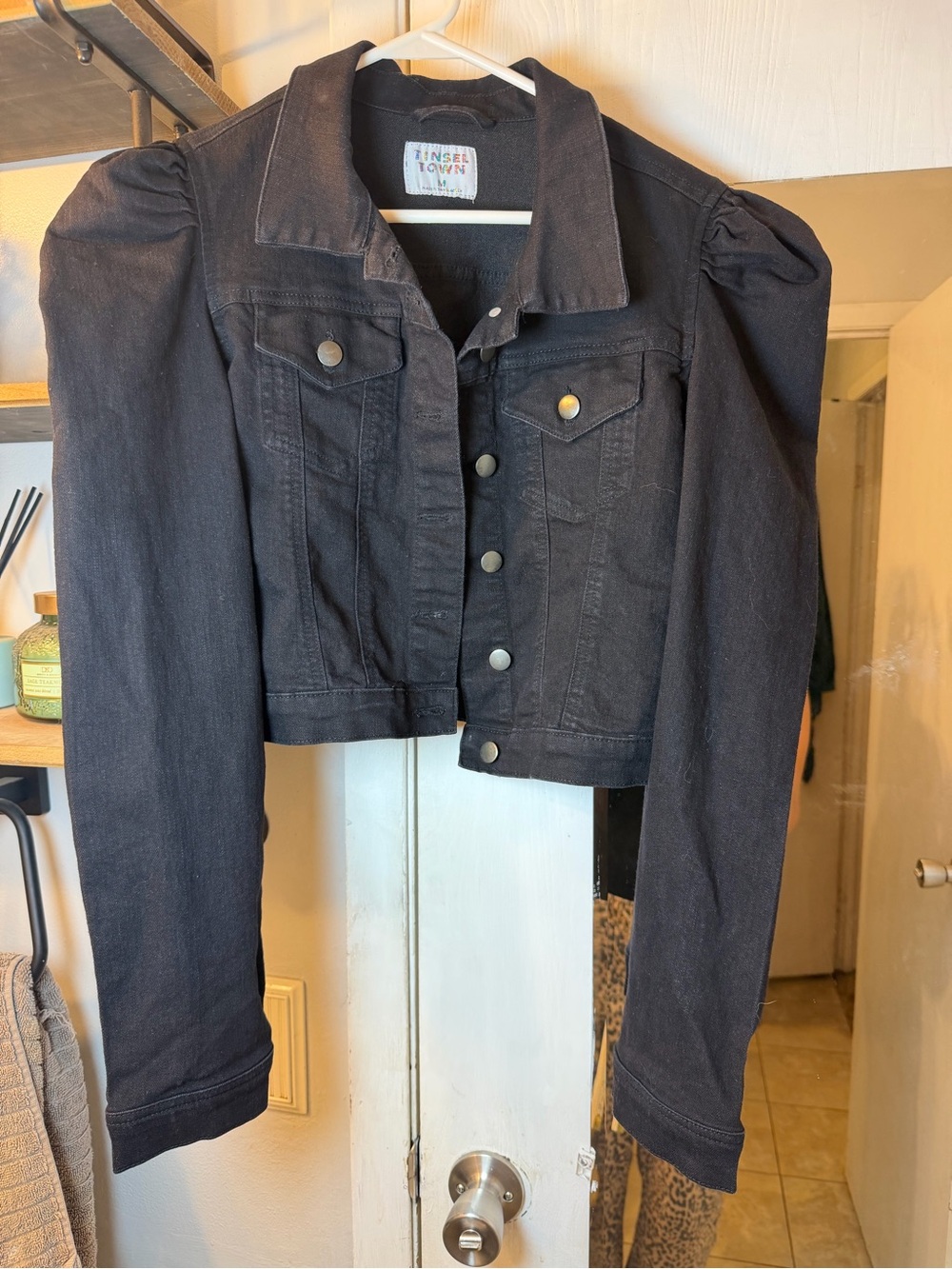 Tinseltown Black Puff-Sleeve Cropped Jean Jacket